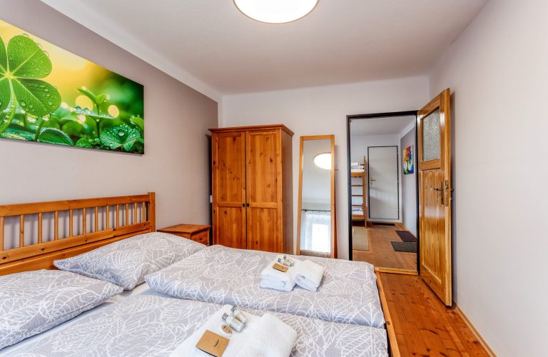 05_CTYRLISTEK_LOZNICE_003